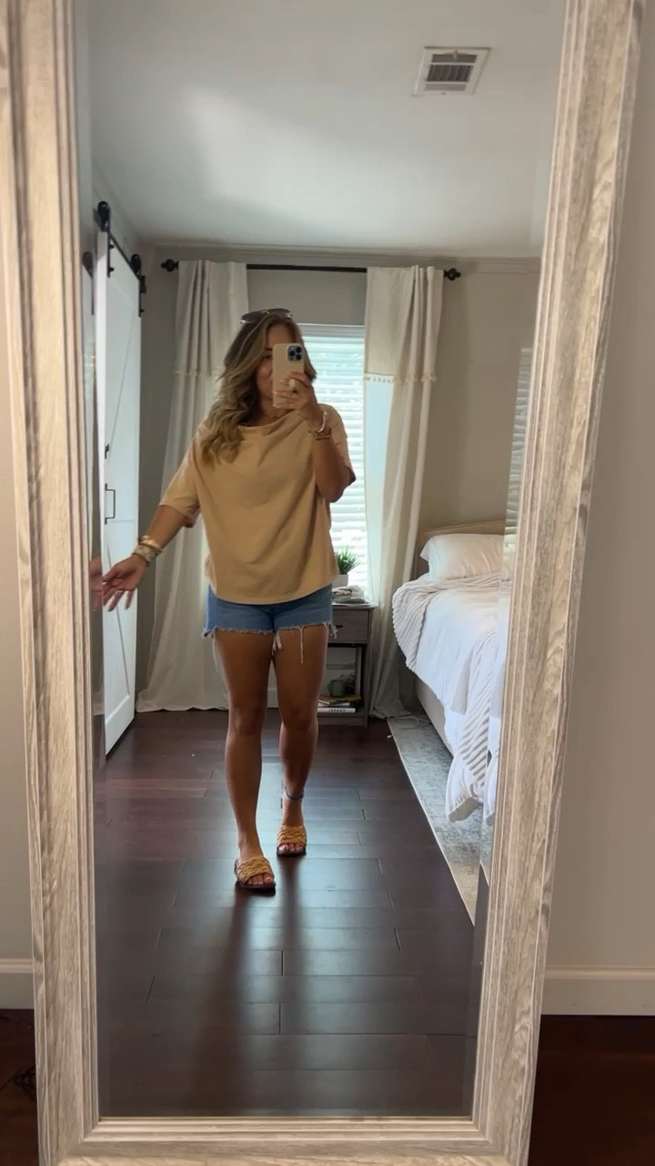 Nude size small, usually a S or M in tees
Color: oat
Love the fit! Off the shoulder scoop neck
Nice quality tshirt 
Womens tee shirts 
Neutral outfit ideas 
Daryl Ann Denner 
darylanndenner nuuds collection nuuds brand

Levi’s shorts tts
Sam edelman sandals tts
Longline Sports bra tts in a small

#LTKworkwear #LTKstyletip #LTKunder100