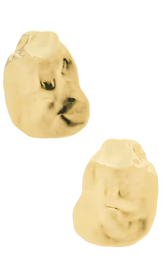 Hera Hammered Earrings in Gold | Revolve Clothing (Global)