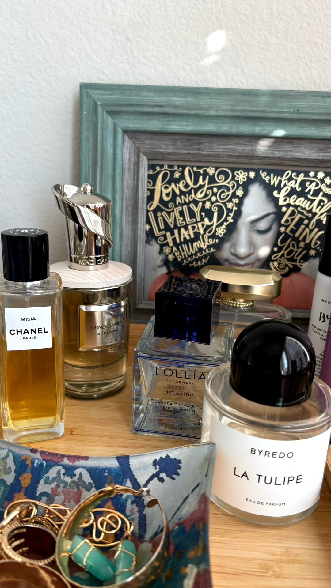 Style isn’t just about what I’m wearing — it’s also about the presence of aroma, around me and on me.

My Effortless High–Low Street-Style Luxury is never complete without scent.

I’m sharing my four top fragrances I’m wearing to finish the year — because fragrance isn’t just worn, it’s lived. 

Perfume is presence in its purest form; it speaks before words are ever spoken. 
✨ Which one speaks to you? Drop SCENT in the comments -LTK + Linktree.


#LTKOver40 #LTKPlusSize #LTKBeauty