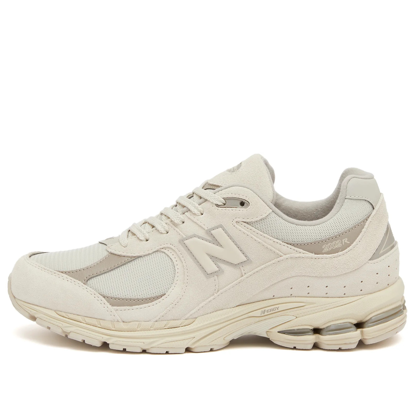 New Balance 2002R Sneaker Timberwolf | END. Clothing