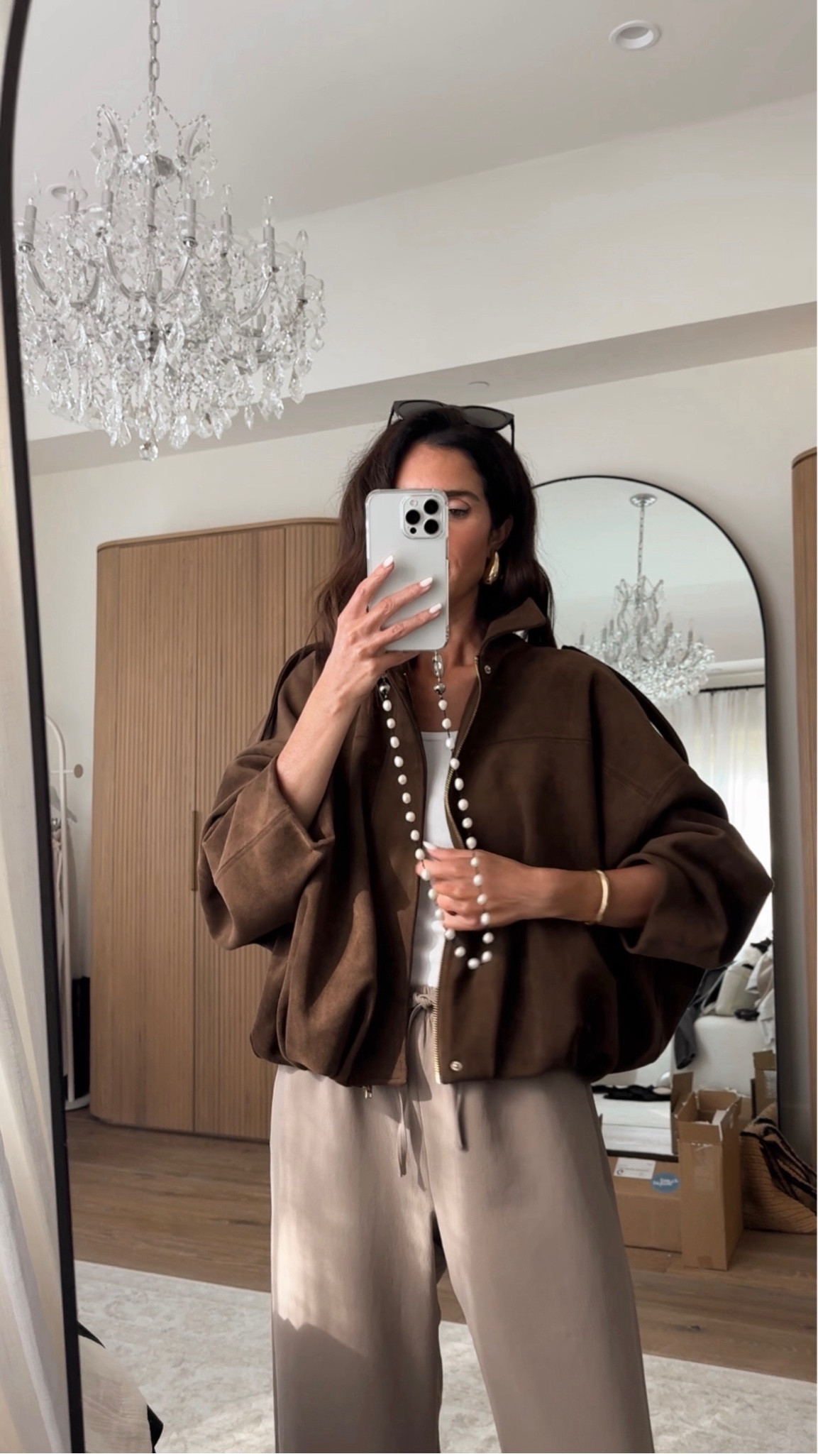 Restyling this viral Zara jacket with the viral Zara pants! I’m just shy of 5-7” wearing the size medium jacket and small pants in the color Nomad Taupe. #stylinbyaylin #aylin #zara #aritzia @Aritzia @Zara 

#LTKSeasonal #LTKgrwm #LTKootd