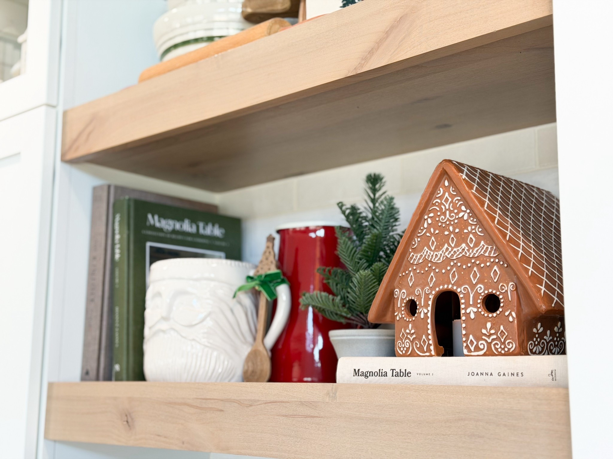 Christmas kitchen shelf decor

#LTKHome #LTKHoliday #LTKSeasonal