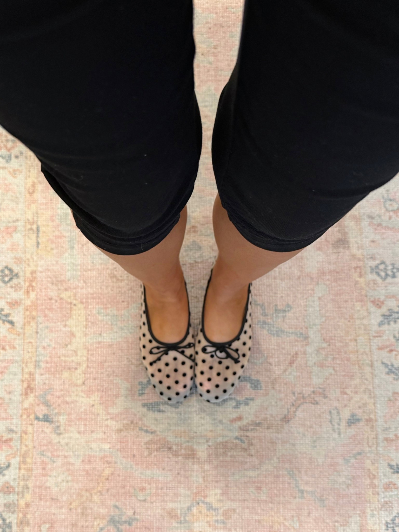 the cutest mesh polka dot flats for spring ⚫️ best part? under $25 🤍

#LTKSeasonal #LTKootd #LTKPlusSize