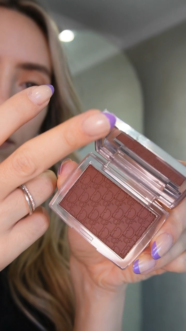 Dior Rosy Glow Blush in Mahogany is the ultimate sun-kissed, glowy and healthy summer skin blush 🤎

#diorblush #diormahogany #diormakeup #luxurymakeup #glowingskin #summerskin

#LTKFind #LTKbeauty #LTKSeasonal