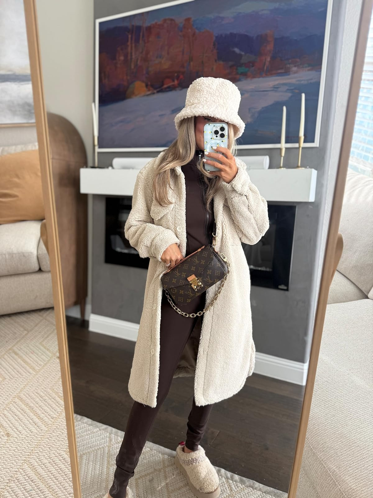 Stay cozy and stylish this winter with these Amazon finds!

active leggings, sunglasses, slippers, full zip jacket, bucket hat, faux fur coat, fuzzy fleece jacket, UGG Tasman 

 

#LTKootd #LTKmomlife #LTKSeasonal