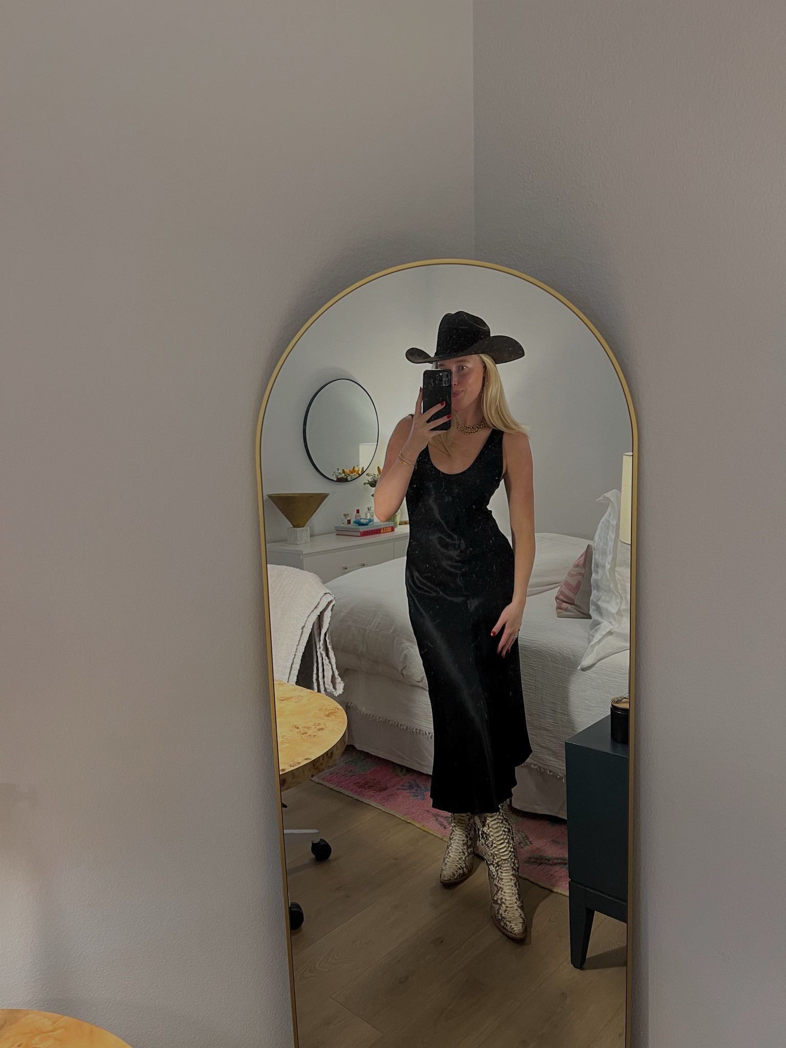 🤠🤠🤠 ACL Night 1 Look! 

#LTKtravel #LTKparties #LTKstyletip