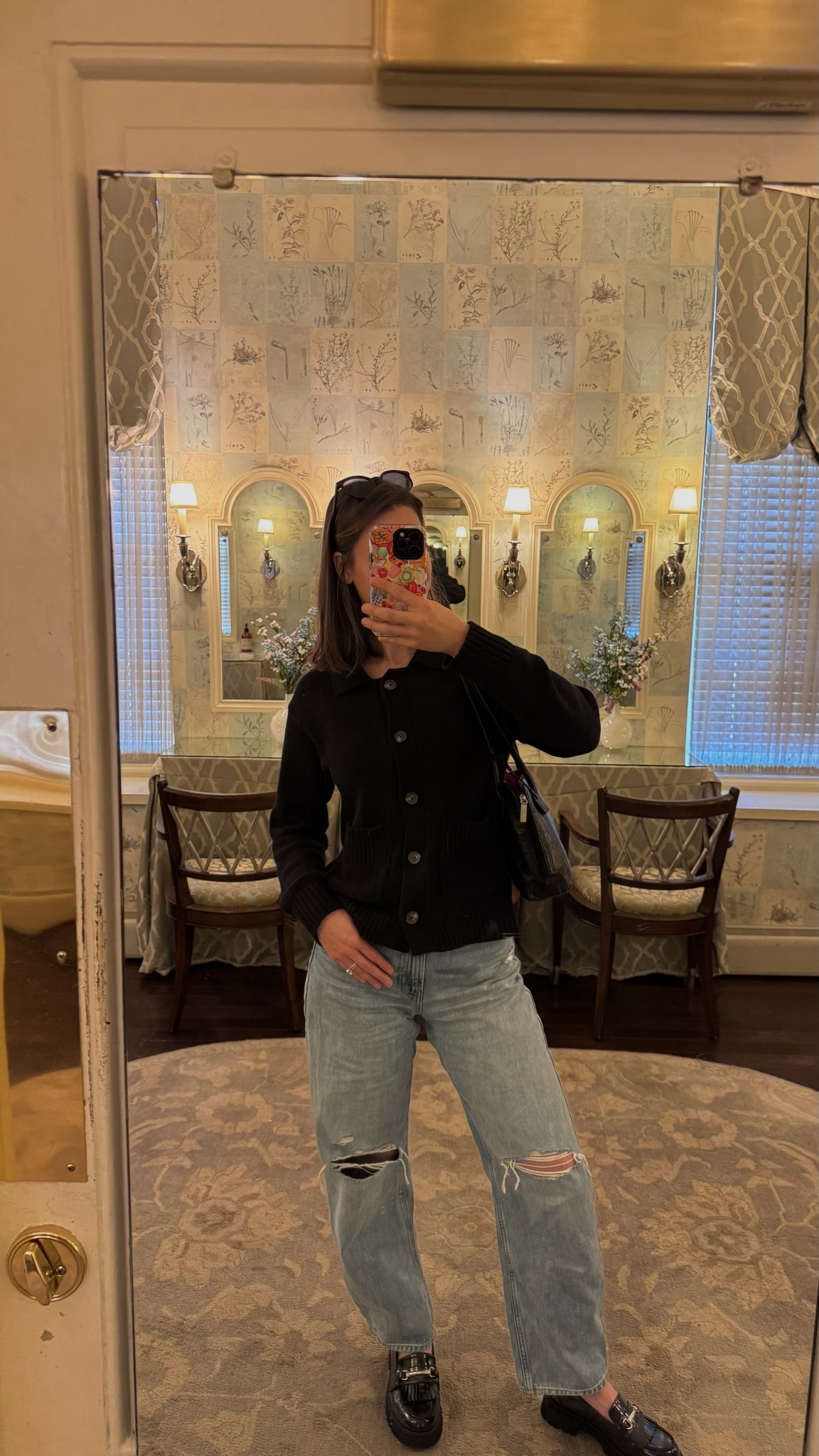 One of my staple closet favorite that I’ll NEVER get rid of. Organic cotton sweater that you’ll wear all the time. Comfortable, warm, and non-toxic fibers. WIN! 

sweater, cute sweaters, winter looks, organic cotton, loafer outfits, black outfits, denim outfits  

#LTKGiftGuide #LTKFindsUnder50 #LTKootd