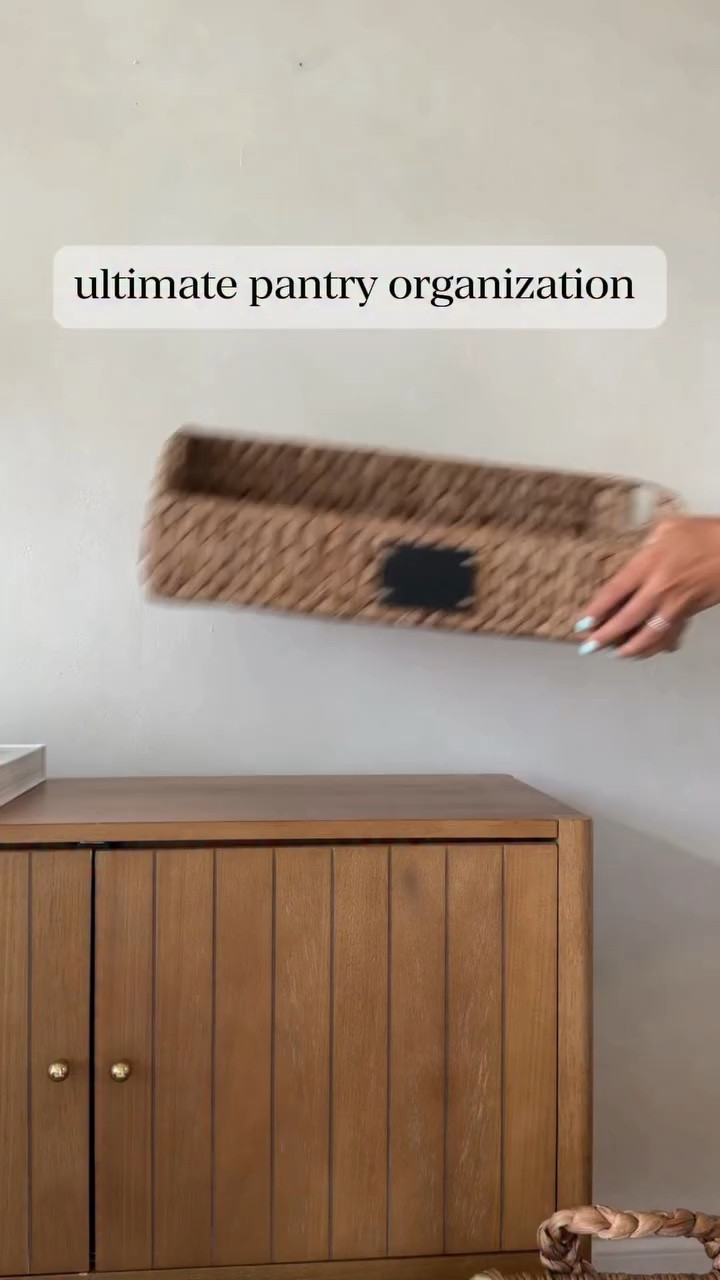 Follow + Comment “NEED” to grab these baskets perfect to organize your pantry!!!😍🥰 love the size and style of these they look good in any pantry!! 🤎 beautiful basket storage organization in your pantry! #pantryorganization #amazonfavorites #pantrybaskets