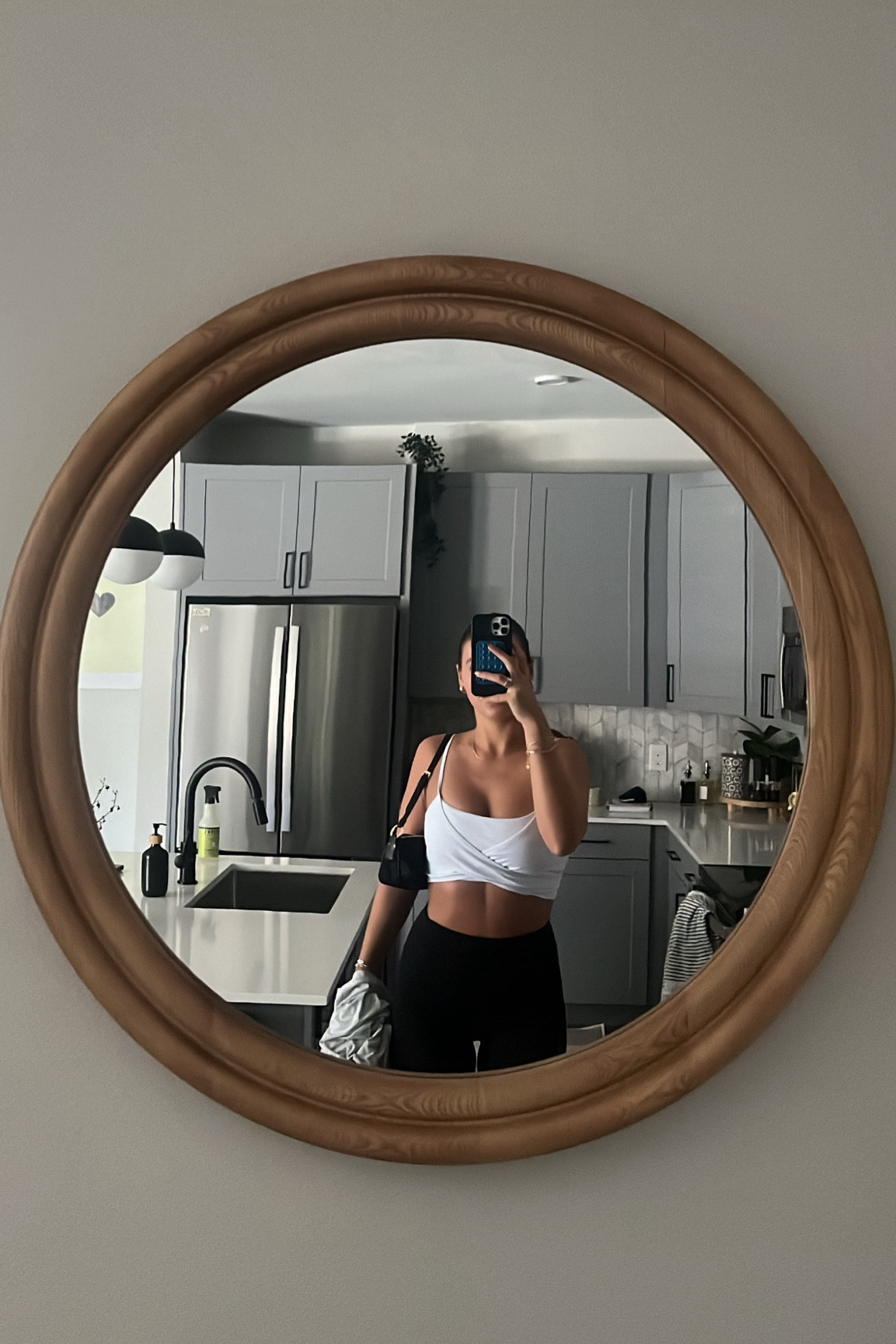 workout ootd

#LTKActive #LTKHome #LTKStyleTip
