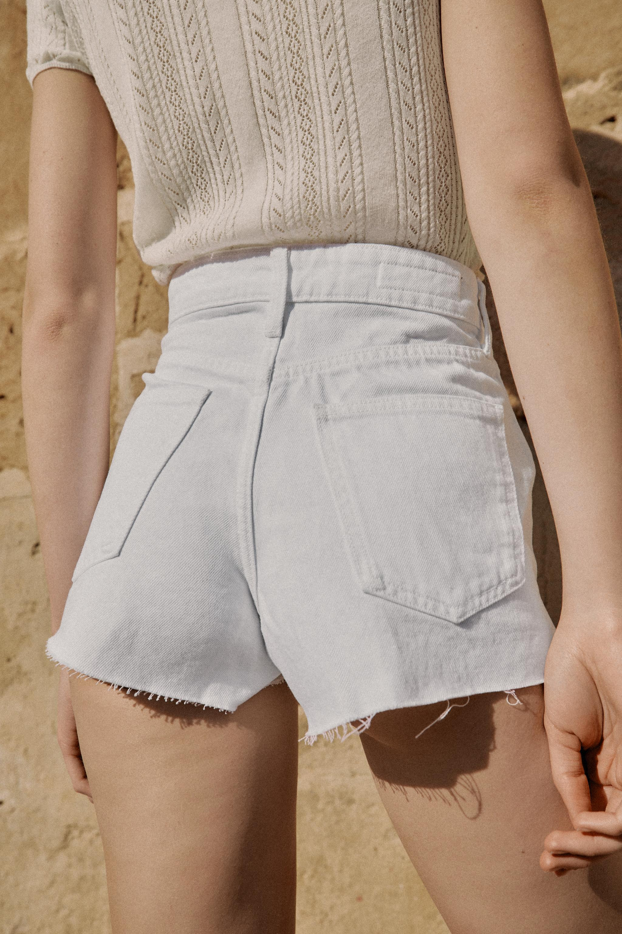 Z1975 MOM FIT SHORTS WITH FRAYED HEM | Zara UK