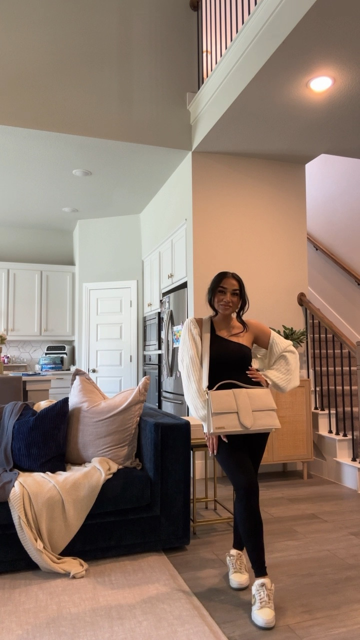 #Amazon #ootd 

#LTKfindsunder50 #LTKshoecrush #LTKitbag