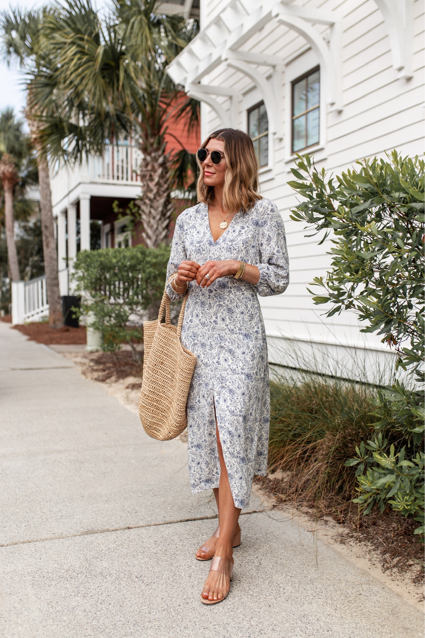 Cella Jane x Splendid spring collection is here! Floral print v neck dress. Wearing size small. Summer style. Spring style. 

#LTKstyletip