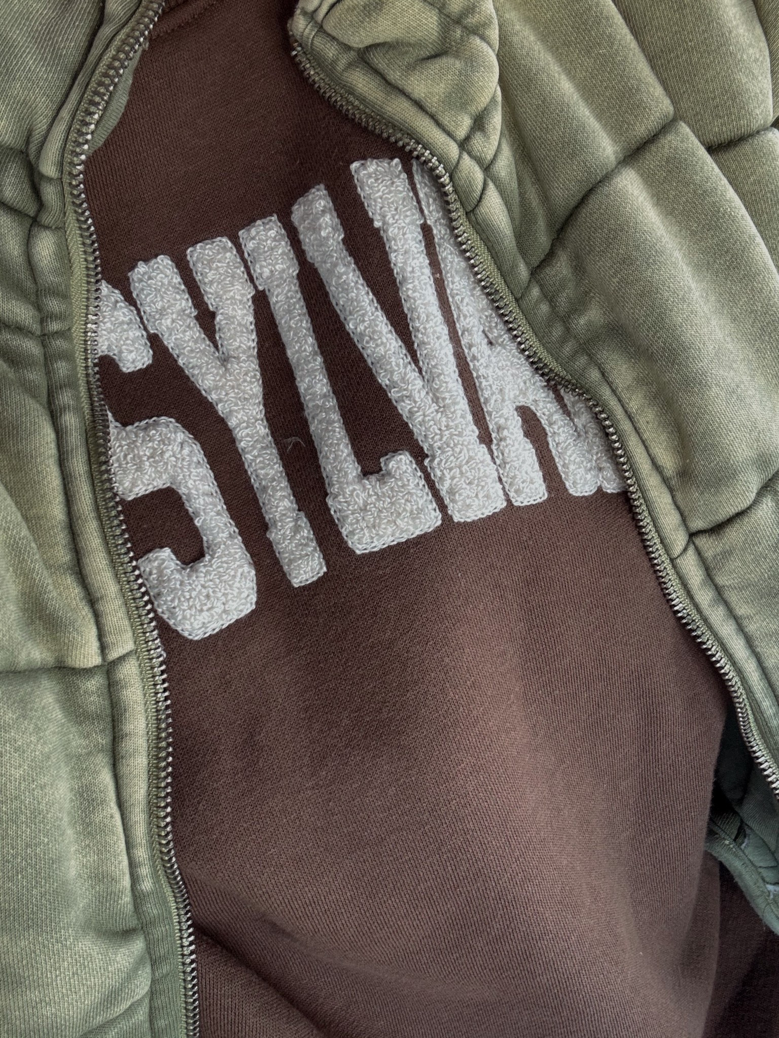 The best $15 i’ve ever spent🤭

#LTKSeasonal #LTKGiftGuide #LTKHoliday