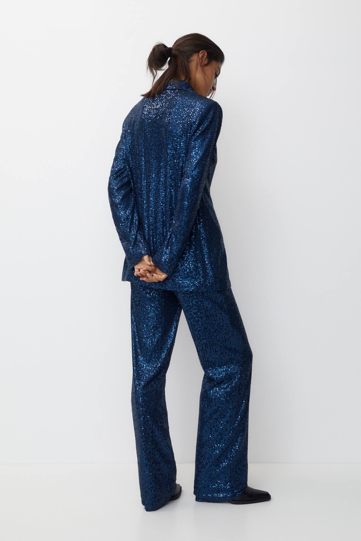 Flowing blazer with sequins | PULL and BEAR UK