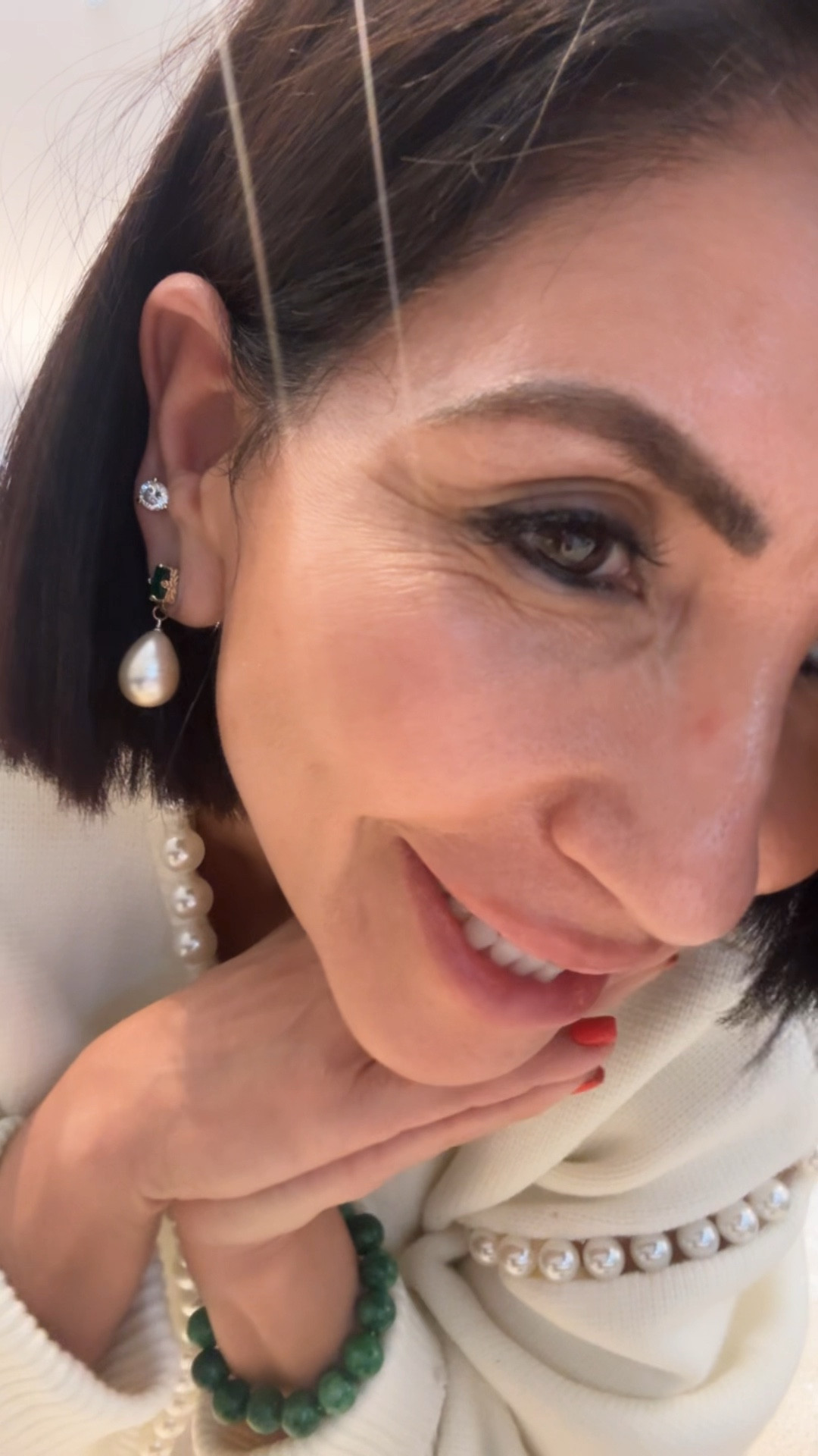 Airport Fit 
Alo Cargo Wide Leg 
Skims Tshirt
Commense sweater - Linked Similar 
New Balance Sneakers
Jade Bracelet was a gift from Vietnam found something similar 
Pearl and emerald earrings no longer available shared similar 

#LTKOver40 #LTKStyleTip #LTKActive