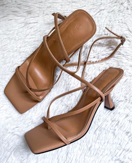 Jeffrey Campbell dupes from Amazon at 1/3 of the price. They look so similar, but the ones from Amazon have better reviews and they fit tts. 




Amazon heels, lace up heeled sandals 

#LTKWedding #LTKParties #LTKShoeCrush #LTKSeasonal #LTKFindsUnder50
