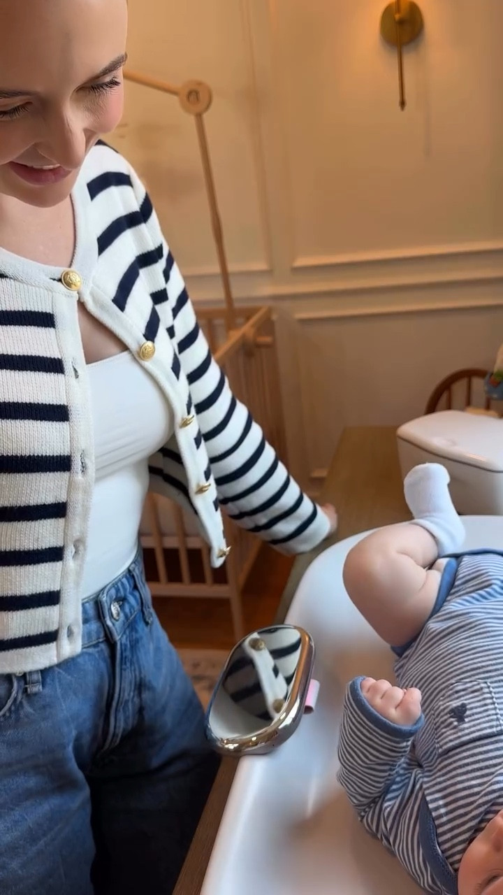 #AD Our new favorite nursery addition 🍼 The @woddlebaby smart changing pad! 
My favorite feature is the built in scale which makes it so easy to track Noah’s growth at home. Noah’s favorite feature is the heated surface which makes diaper changes so much more enjoyable!

#woddlebaby #nurserymusthaves #ftm #babyessentials #momlife #sponsored #babyroutine #babygear #registrymusthave