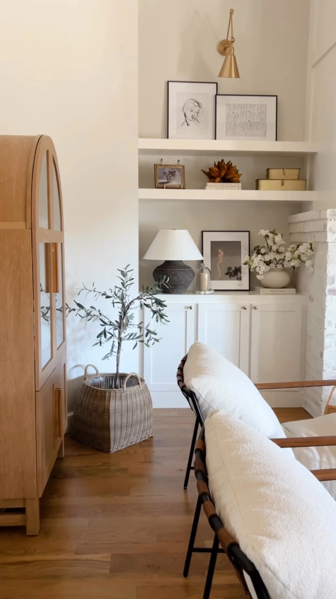 Decor refresh #decor #homedecor #decorhome #homedecorinspo 

#LTKHome #LTKSpringSale #LTKSeasonal