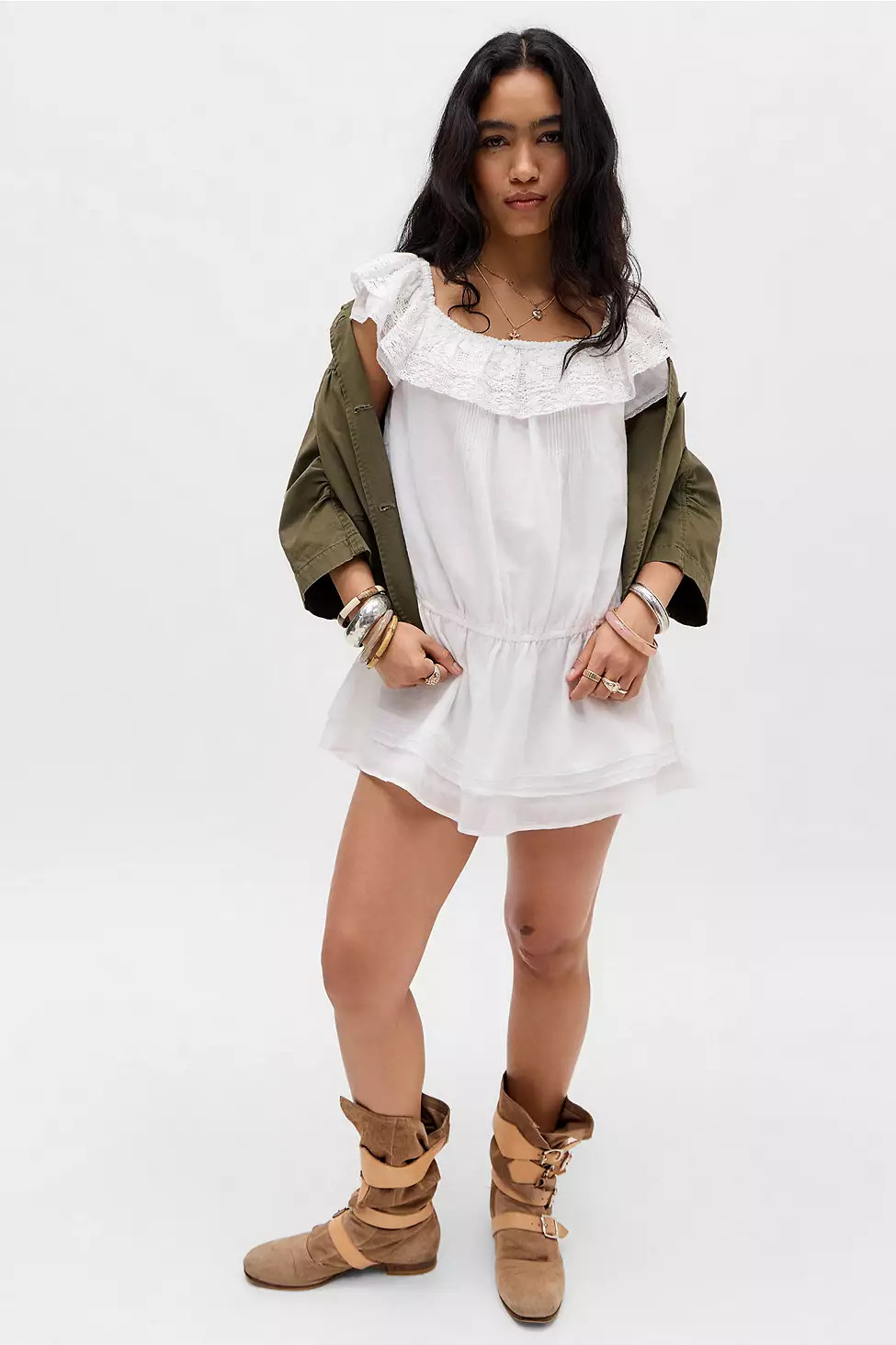 Kimchi Blue Nina Off-Shoulder Cotton Dress | Urban Outfitters UK