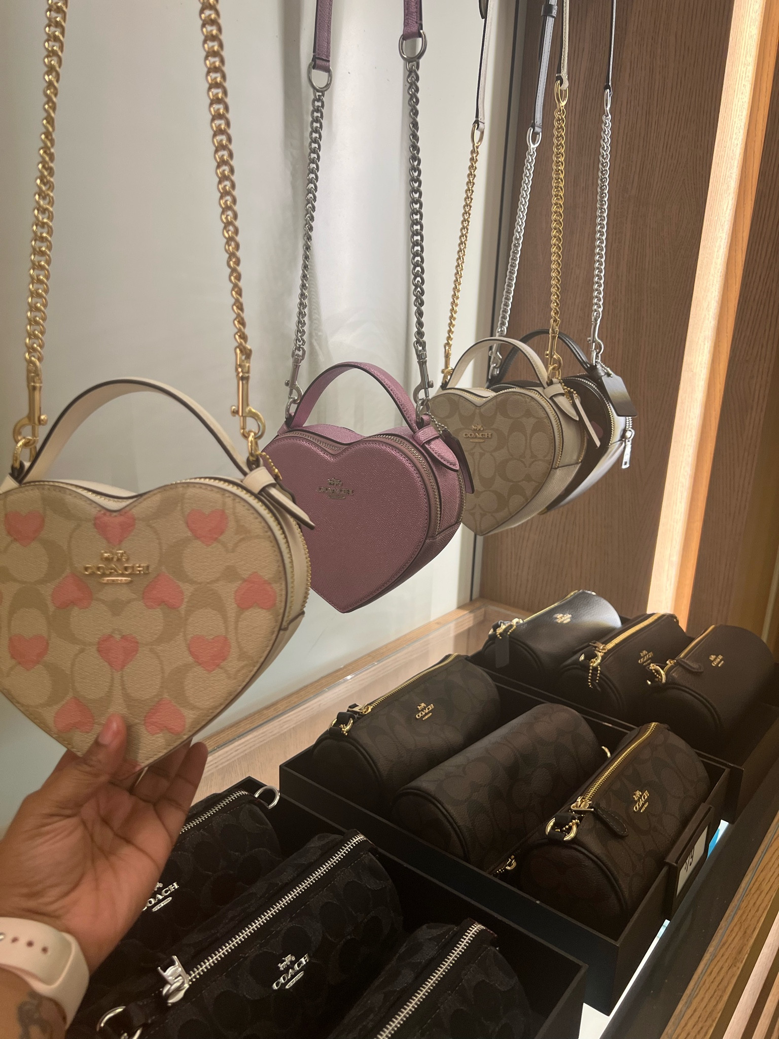 How cute are these for Valentine’s Day? 🥹🩷 

#LTKMostLoved #LTKitbag