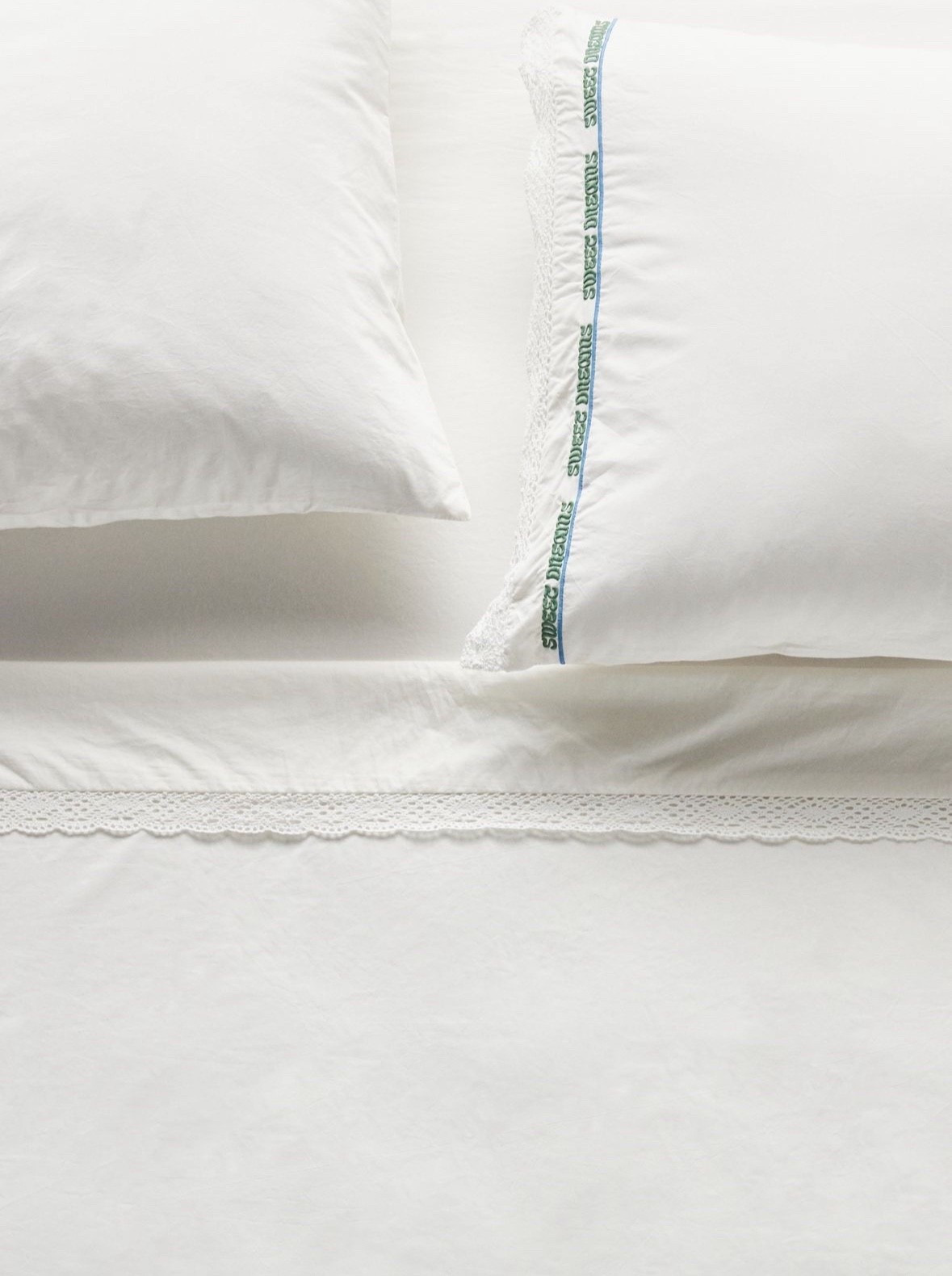 Anthropologie bedding



#LTKSaleAlert #LTKmorningroutine #LTKHome