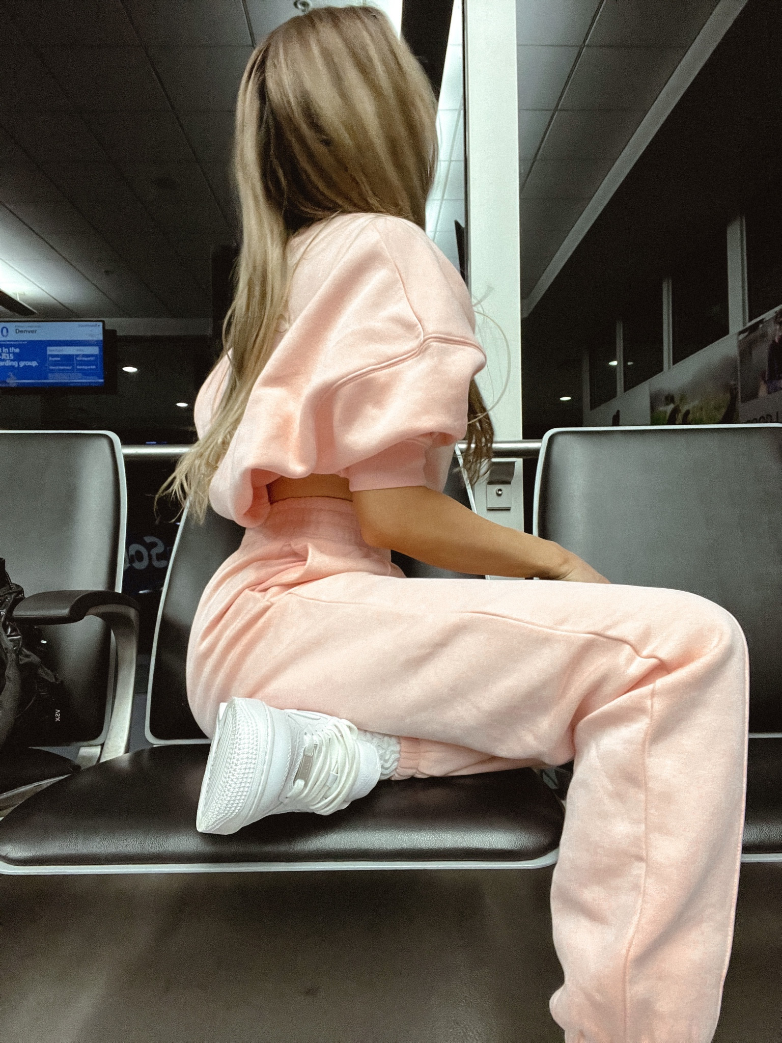 Airport outfit, travel matching set, sweatshirt and sweatpants, comfy outfit 

#LTKtravel #LTKSeasonal #LTKstyletip