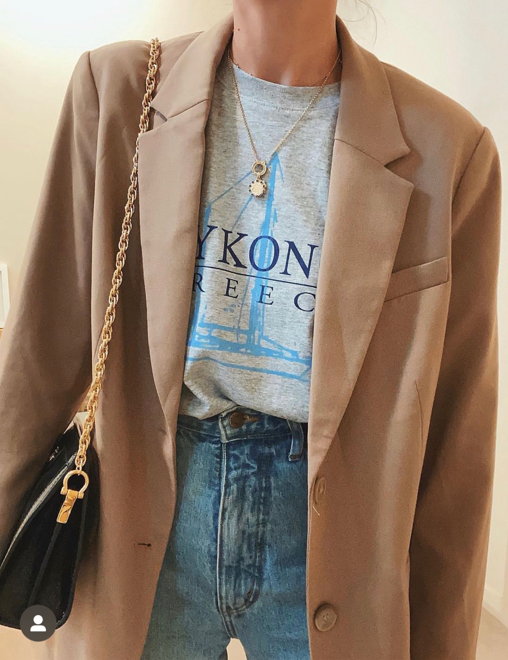 Anyone who knows me knows how much I love a neutral oversized blazer, and this one from H&M has been an unexpected win - makes every single look more pulled together and goes with everything? Magic. Here’s an edit of my fave neutral blazers.

#LTKaustralia