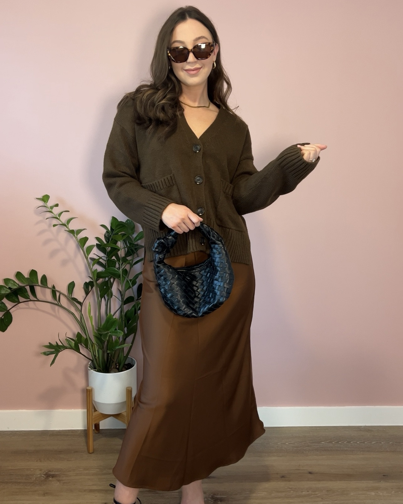 Brown skirt 3 Ways 🍂🤎

#LTKFindsUnder100 #LTKStyleTip