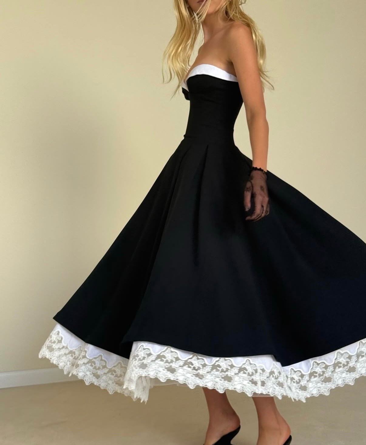 Holiday dresses 

#LTKStyleTip #LTKParties #LTKSeasonal