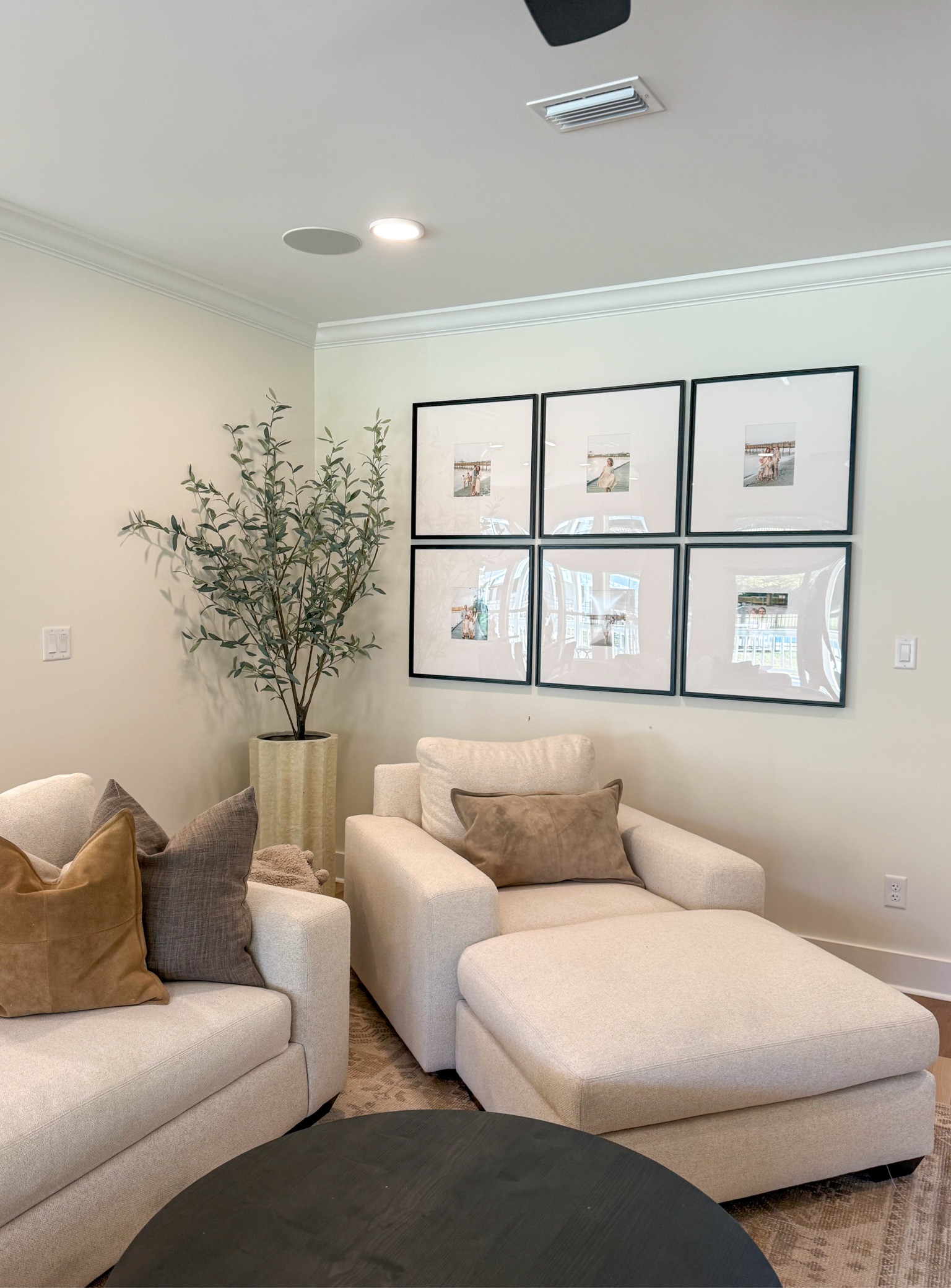 black matte frames, matted frames, wall gallery, gallery wall, pottery barn frames 

#LTKHome