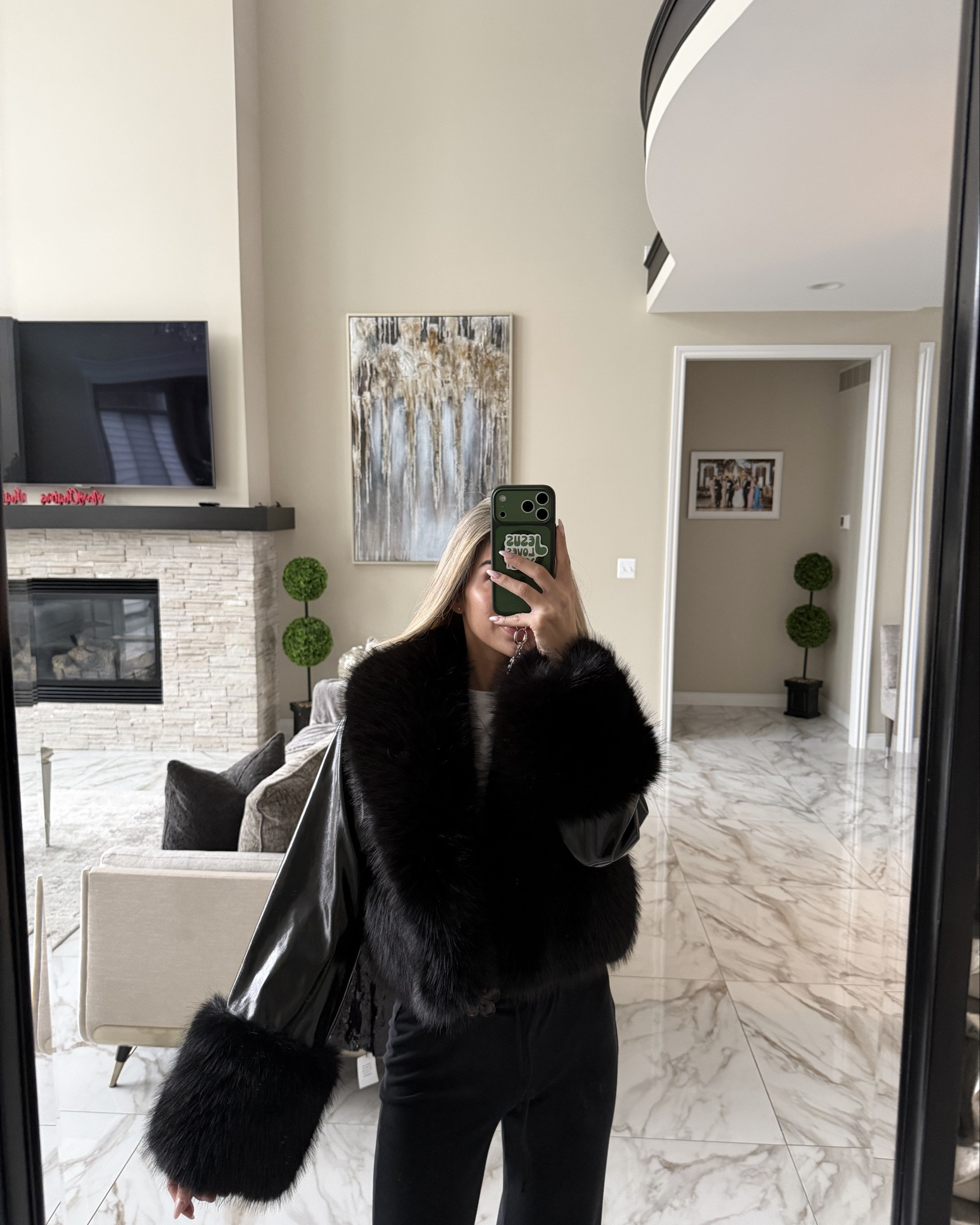 I love a statement jacket! How cute is this? #fauxfur #fashion 