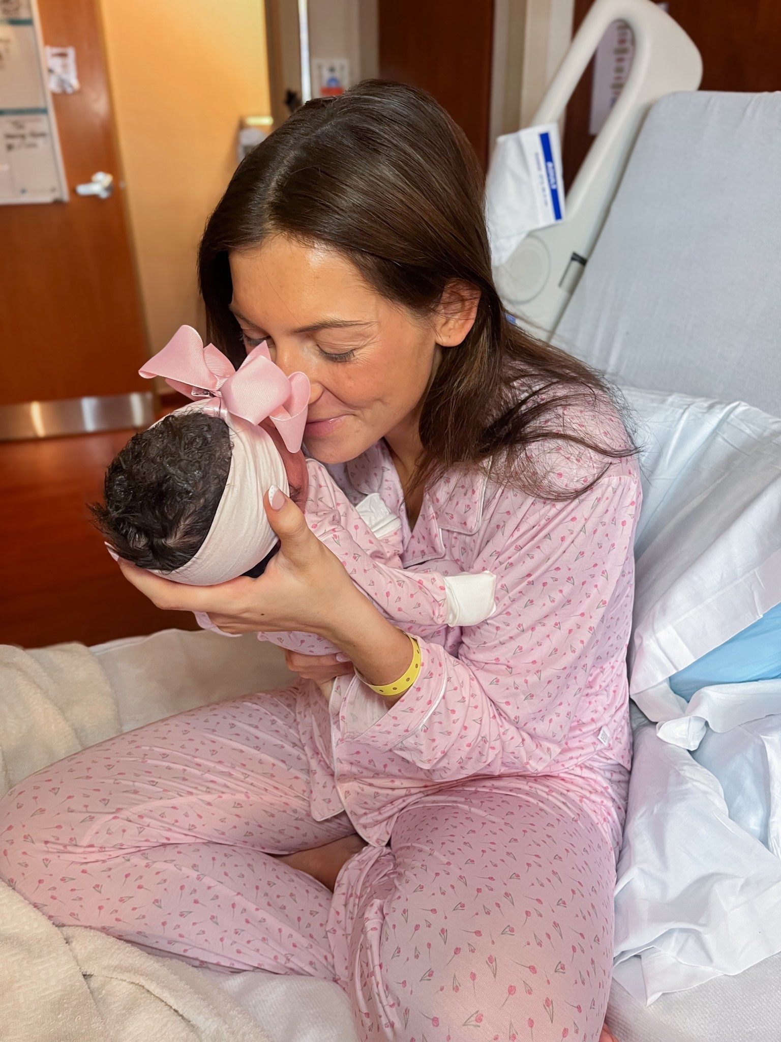 50% off sale!!! For one hr only!!!

#LTKHoliday #LTKmomlife #LTKGiftGuide