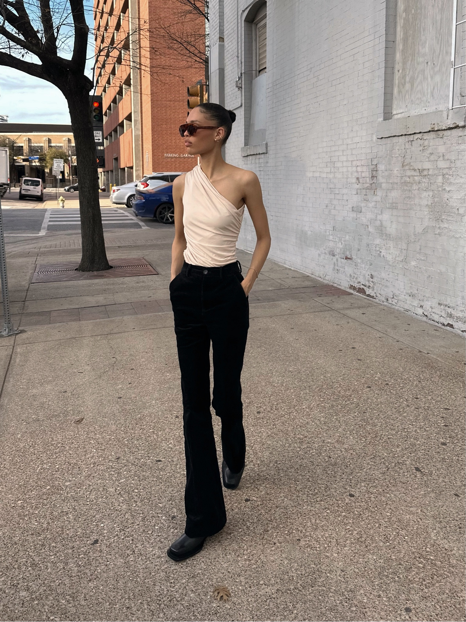 Heading to early dinner! Linked a similar top and sunglasses. You can find my specific pair on the brands website 

#LTKSeasonal #LTKstyletip #LTKFind