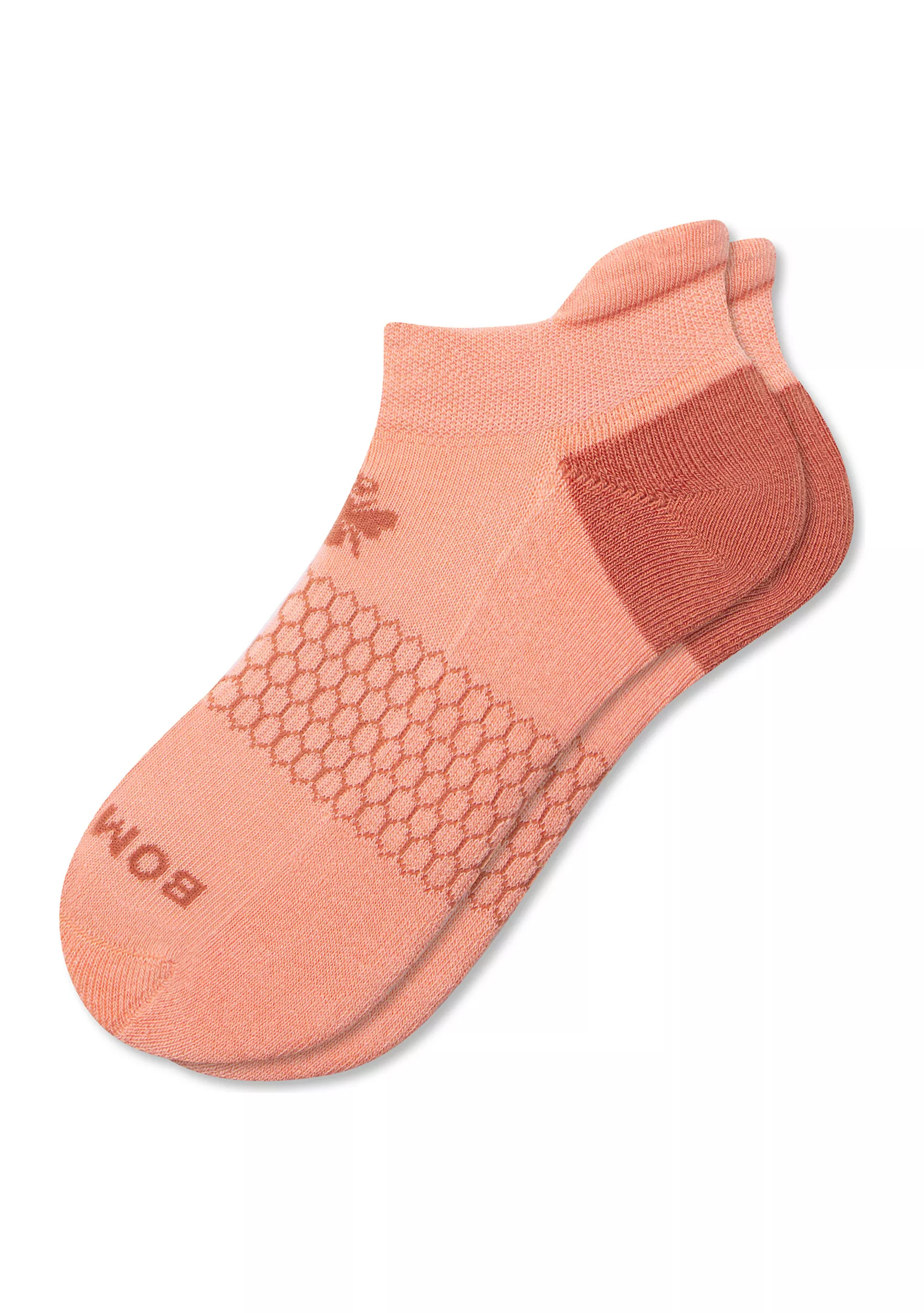 Legacy Bee Solid Contrast Heel Ankle Socks | Belk