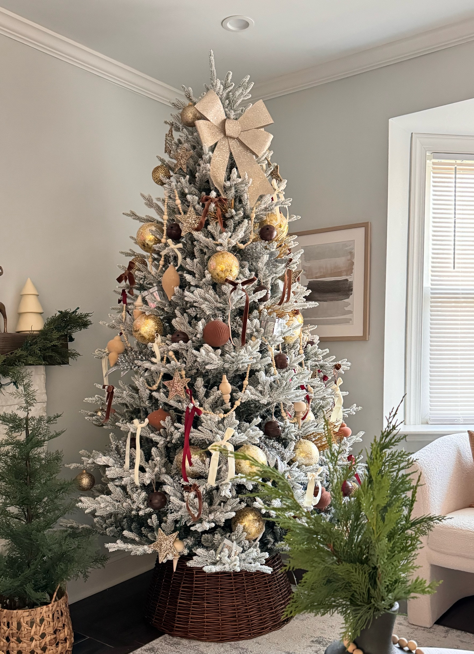 Christmas tree 🎄 sale!!! 
#sale
#christmasale #thehomedepot #decor 

#LTKSeasonal #LTKhome #LTKHoliday