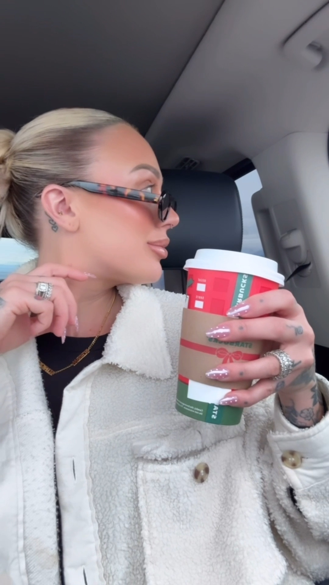 Car makeup session 💄

#LTKFindsUnder50 #LTKBeauty #LTKFindsUnder100