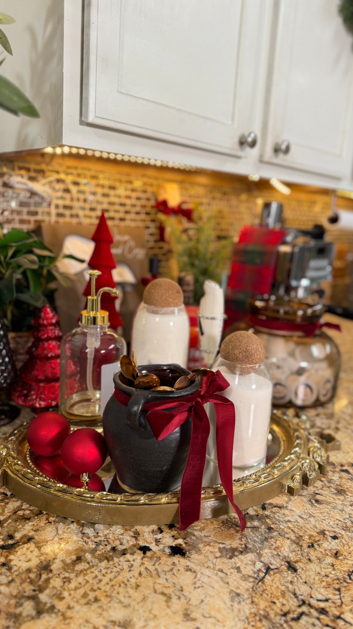 Shop my Christmas Coffee Corner
 

#LTKdayinmylife #LTKGiftGuide #LTKHoliday