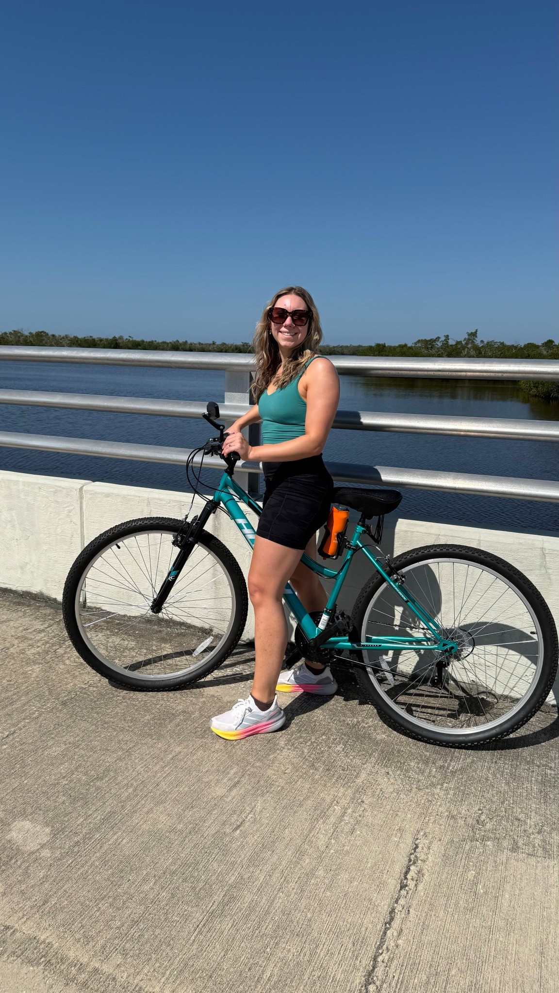 A sporty set for vaca 

#LTKTravel #LTKdayinmylife #LTKfitnessgoals