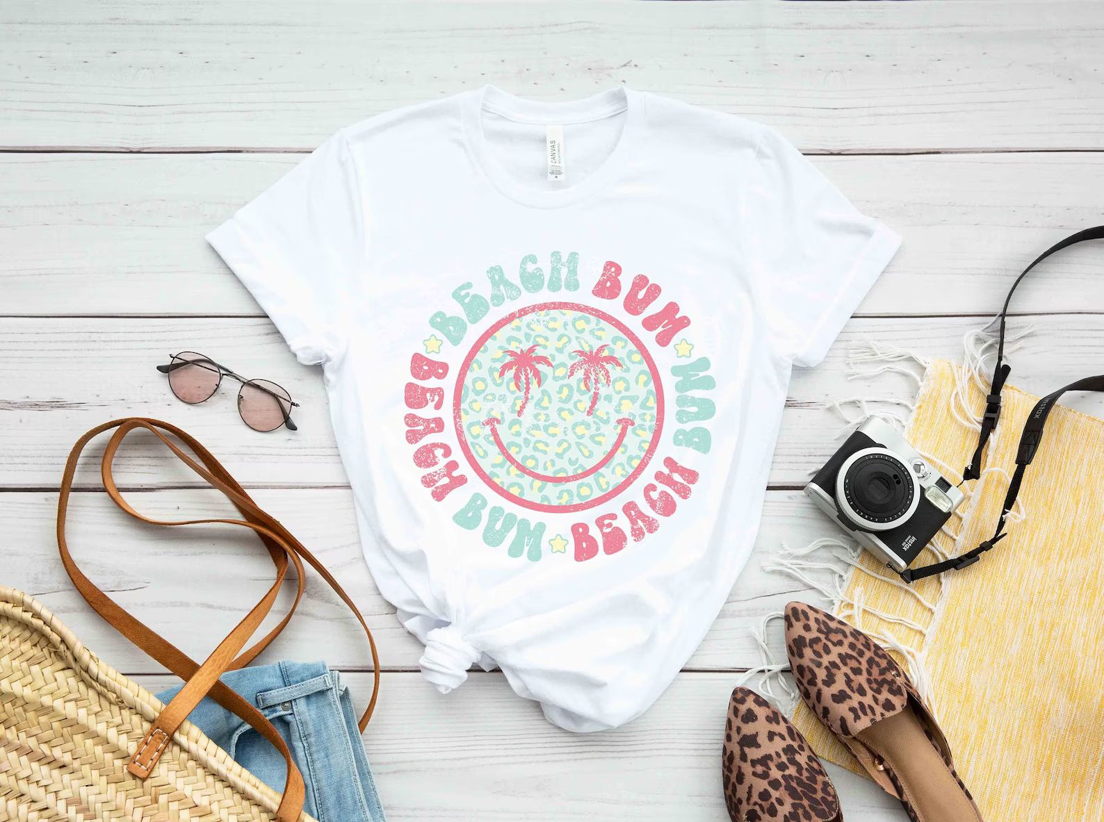 Beach Bum Retro Smiley T-shirt Beach Shirts for Women Beach | Etsy | Etsy (US)