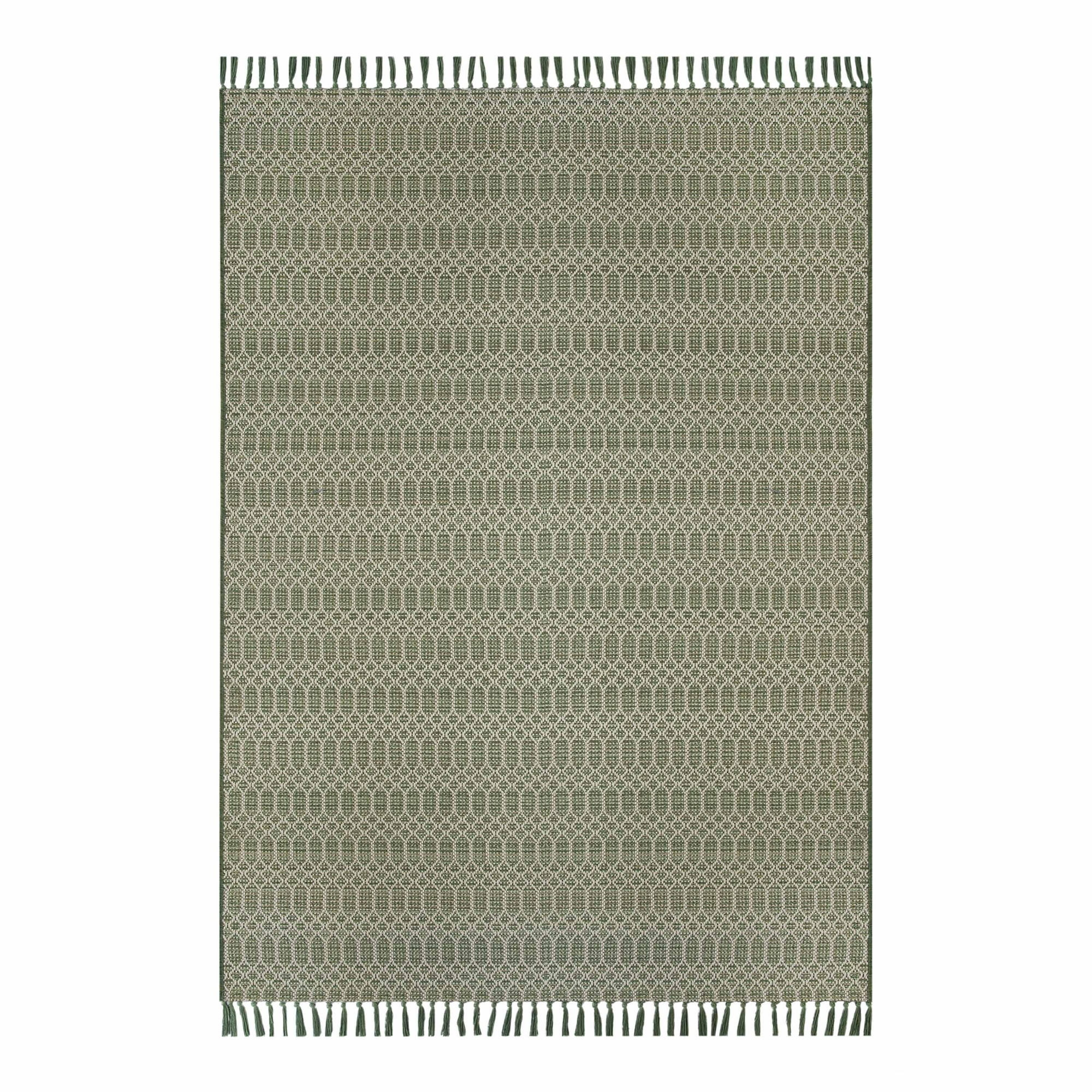 Better Homes & Gardens 7' x 10' Green Tassel Outdoor Rug | Walmart (CA)