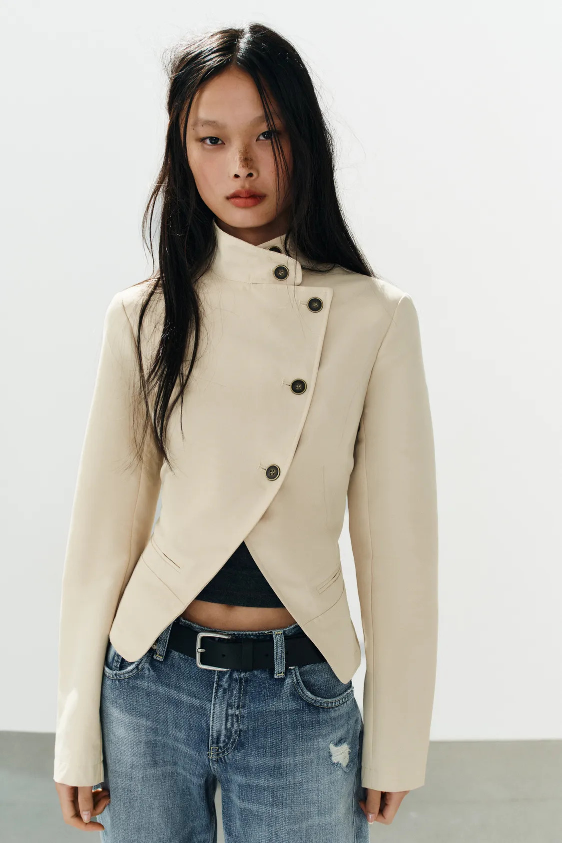 BUTTONED DOUBLE-BREASTED BLAZER | Zara US