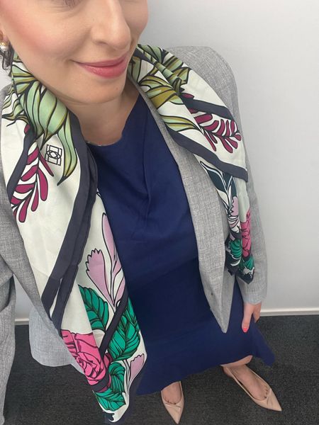 Silk scarf, navy dress, sheath dress, workwear, office style, office outfit, business casual, summer workwear, attorney, lawyer, court, law firm, suiting, gray suit, suit jacket, nude flats, nude sling backs

#LTKSeasonal #LTKFindsUnder100 #LTKWorkwear