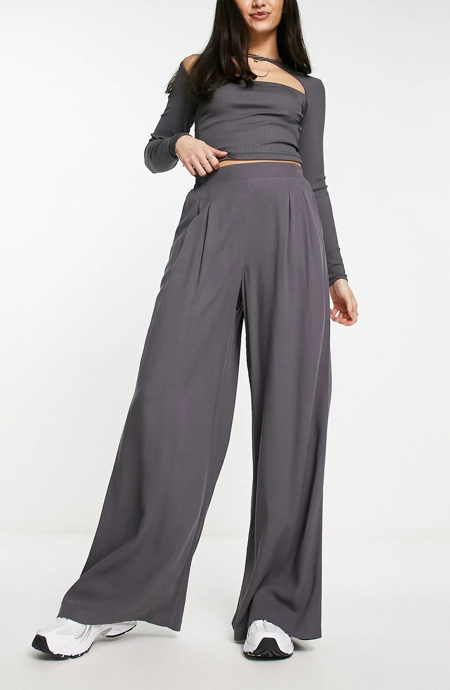 ASOS DESIGN Pleated Wide Leg Trousers | Nordstrom | Nordstrom