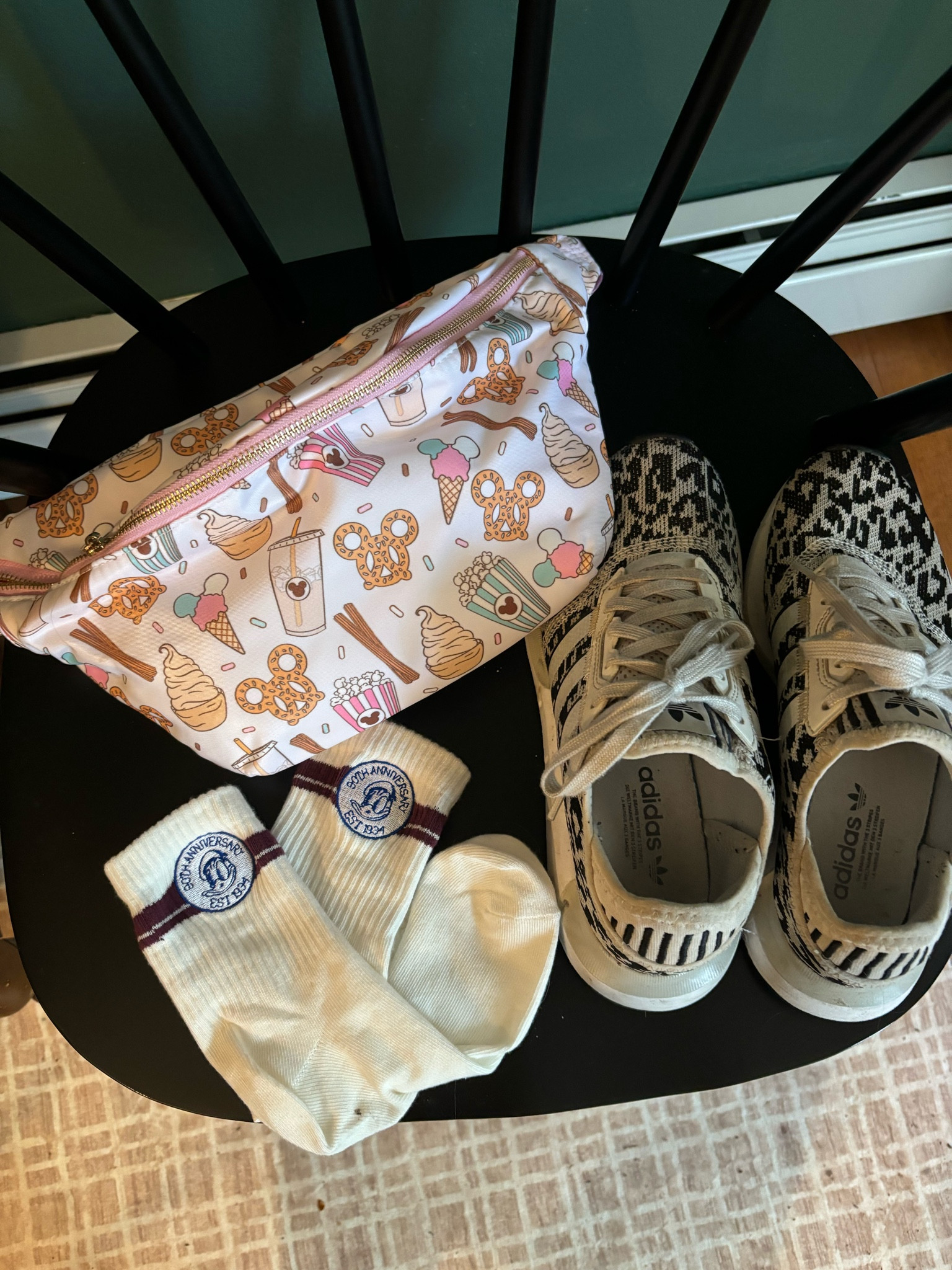 Disney animal kingdom outfit inspo! Belt bag! Donald Duck socks! 

#LTKFindsUnder50 #LTKTravel #LTKStyleTip
