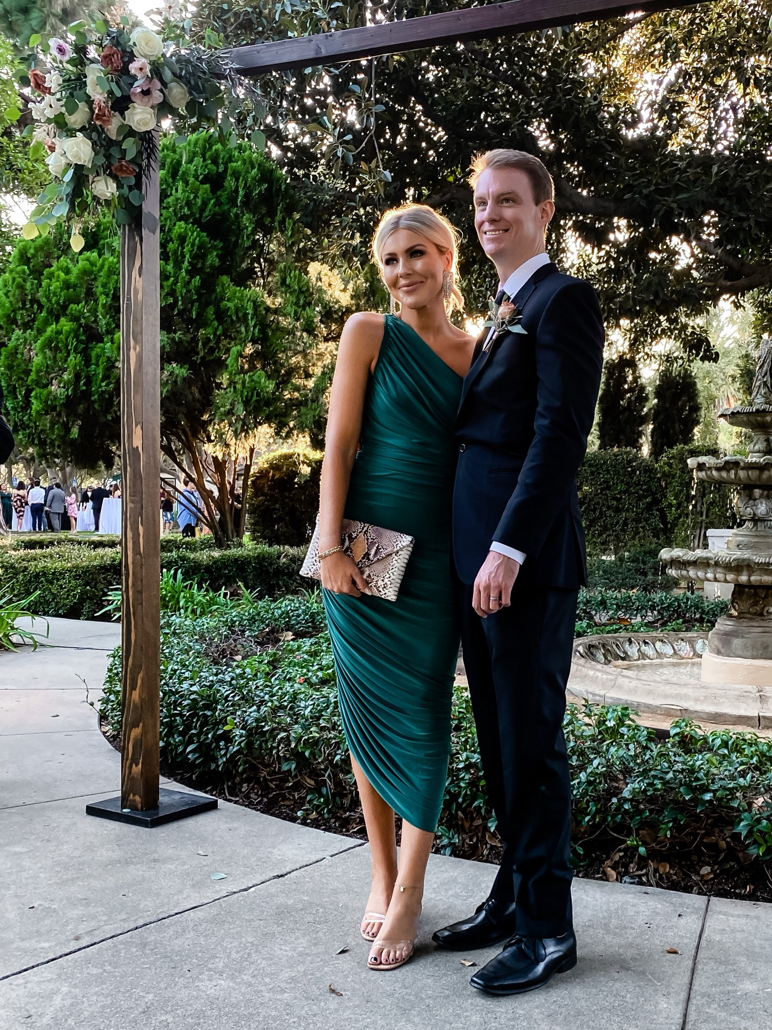 Summer wedding guest dress - comes in a bunch of colors 
summer wedding guest, summer wedding guest dress, wedding guest dress, summer dress, revolve wedding guest 

#LTKSaleAlert #LTKSeasonal #LTKWedding