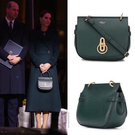 Kate carrying mulberry Amberley bag #purse

#LTKitbag
