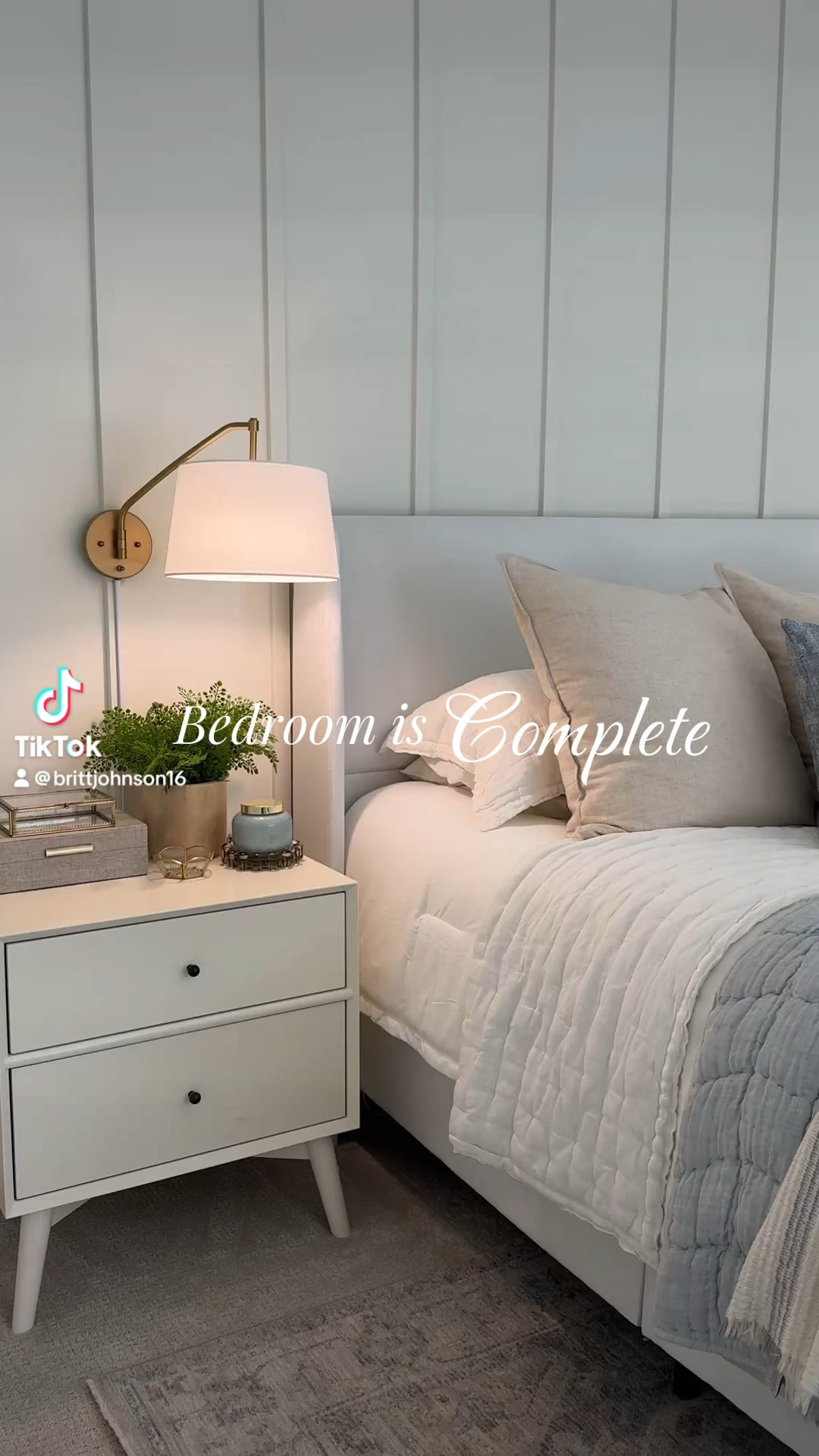 Bedroom retreat! 🤍

#LTKgrwm #LTKvlog #LTKHome