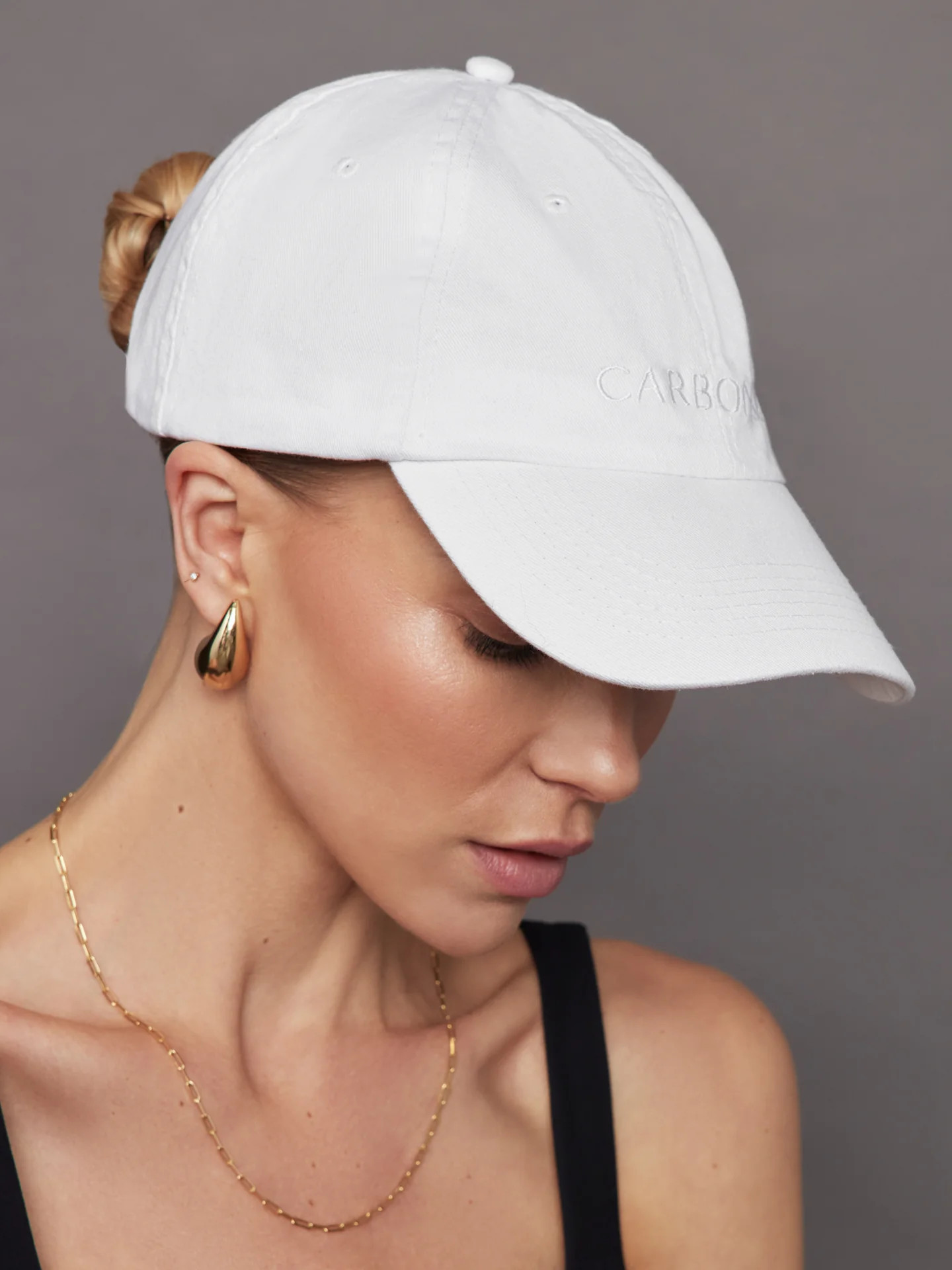 Carbon38 Carbon38 Hat - White | Carbon38