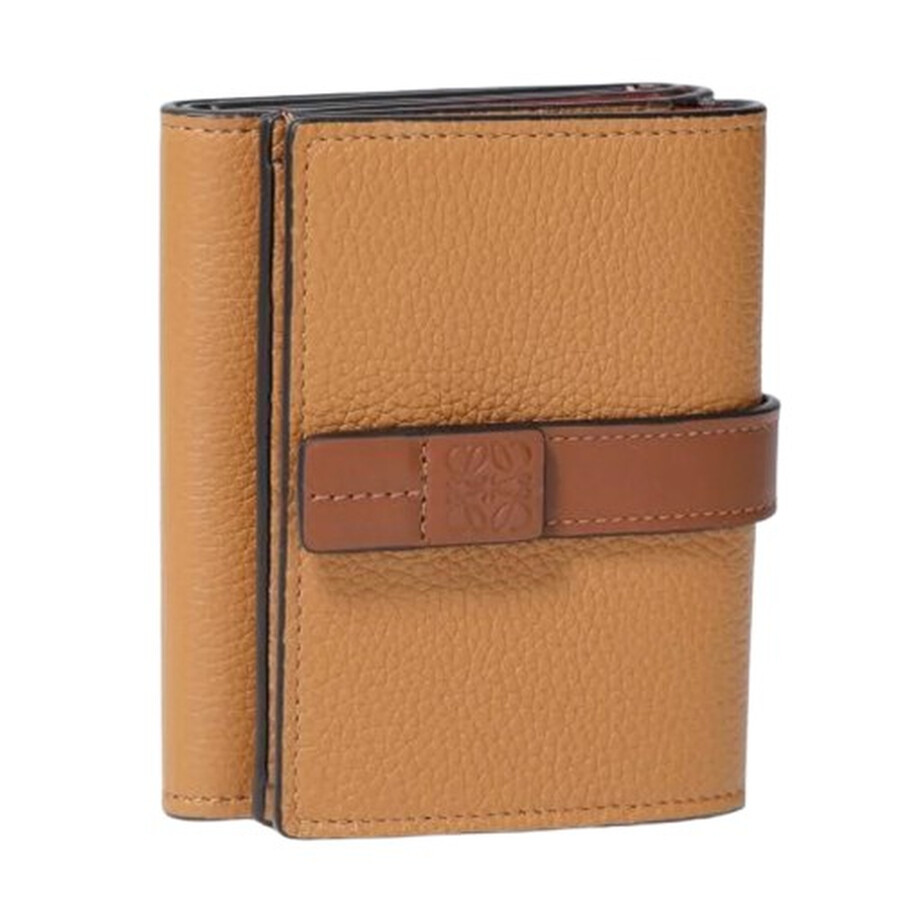 Trifold Calfskin Wallet - Light Caramel/Pecan | Jomashop.com & JomaDeals.com