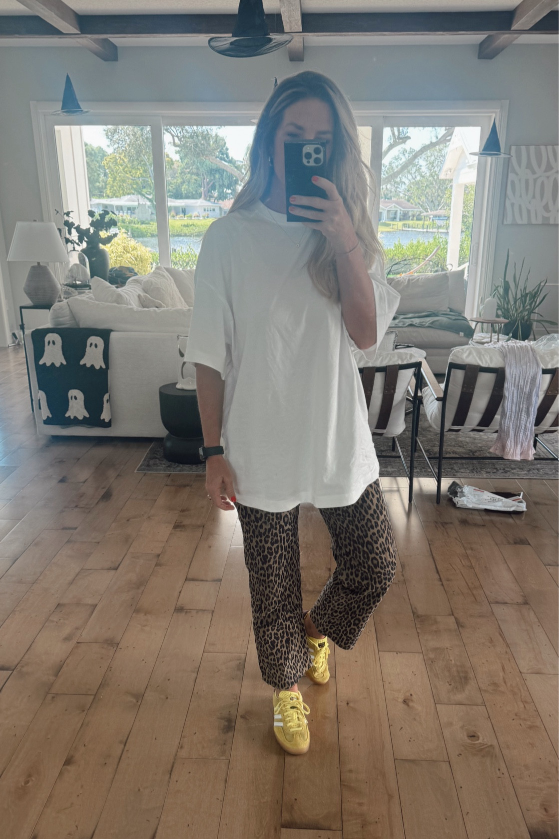 | OOTD |

#LTKFindsUnder50 #LTKSeasonal #LTKStyleTip